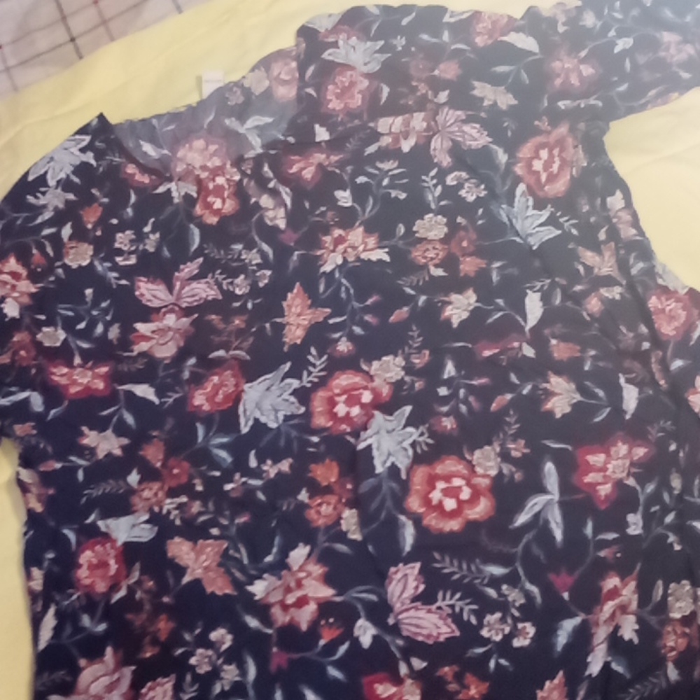 Old Navy flower print dress